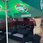 Suzana Garden 招待所