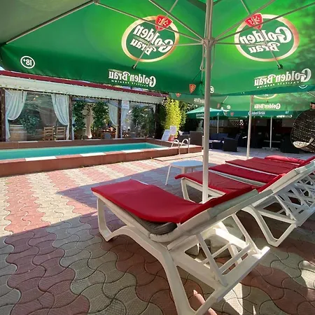 Suzana Garden Гостевой дом Венус