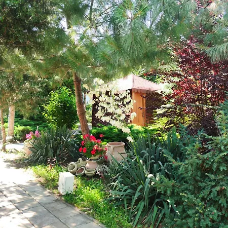 Pensiune Suzana Garden Venus