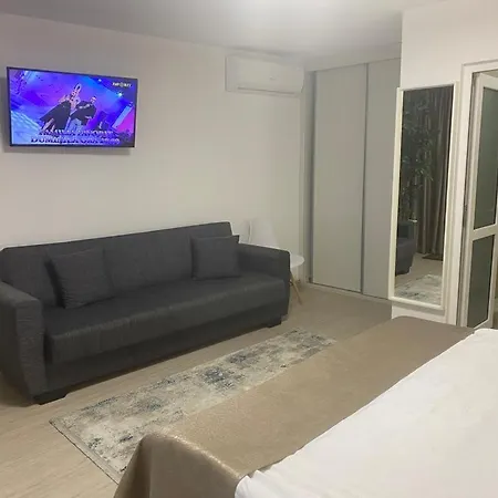 Suzana Garden ヴィーナス