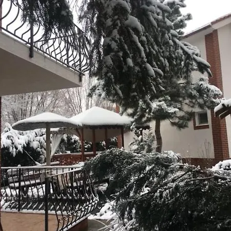 ゲストハウス Suzana Garden