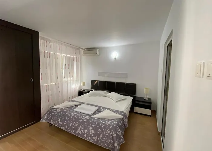 Гостевой дом Suzana Garden 4*