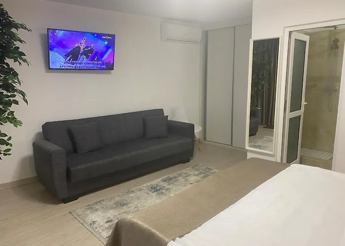 Suzana Garden Венус