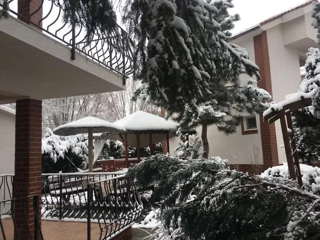 Гостевой дом Suzana Garden