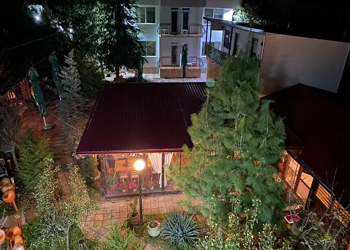 Suzana Garden Гостевой дом Венус