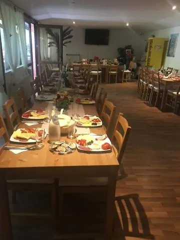 Suzana Garden Гостевой дом 4*