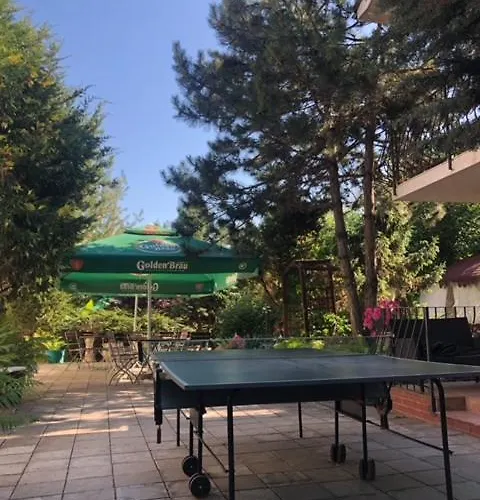 Suzana Garden Венус