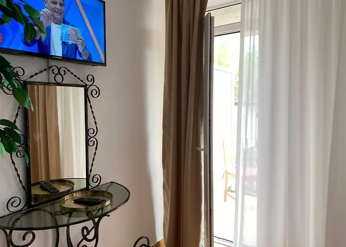 Suzana Garden Гостевой дом Венус